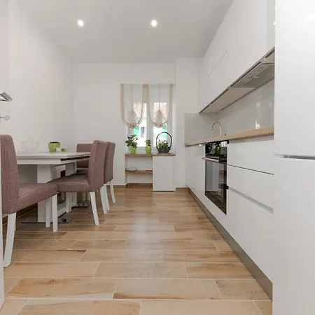 Apartment Lana - David, Center Of Split